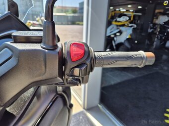 Yamaha X-Max 400 - 19