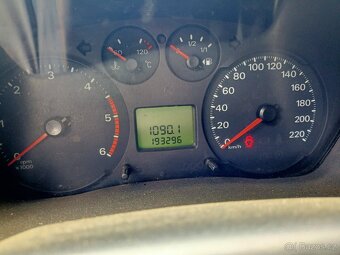 Ford Transit Jumbo 2.4TDCi 85Kw rok 6/2011 najeto 193.000km - 19