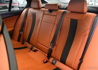 BMW M5 COMP.HUD H/K CARBON CERAMIC ČR - 19
