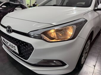 Hyundai i20 1,1 CRDI FAMILY+ SUPER STAV 114.000 KM - 19