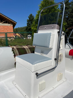 člun RIB Adventure Vesta 500EVO - 19