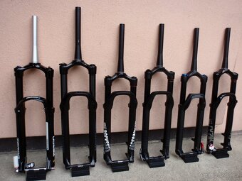 Nové vidlice Fox, Rock Shox, SR Suntour - 19
