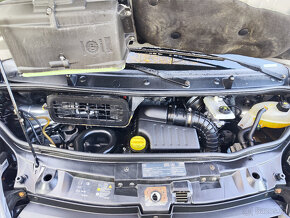 Renault Trafic Minibus - 19