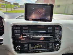 VW e-UP panorama DPH - 19