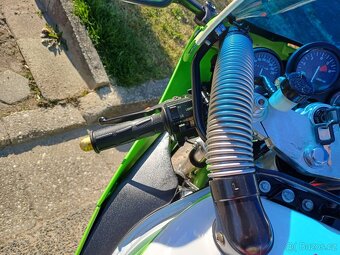 Kawasaki ZXR 750H2 STINGER - 19