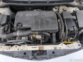 Opel Astra, CDTI,KRÁSNÁ,VÝBAVA,SERVIS,1MAJ - 19