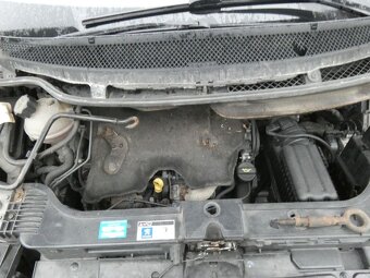 Peugeot 807 2.2 HDI xenony - 19