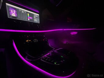 Mercedes Benz E 300D exclusive prodloužená záruka - 19
