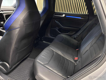 Volkswagen Arteon 2,0 R TSI - 19