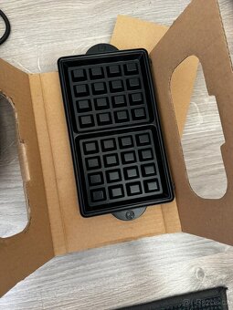 PRODÁNO, PLNĚ FUNKČNÍ ETA TOUSTOVAČ, VAFLOVAČ - 19