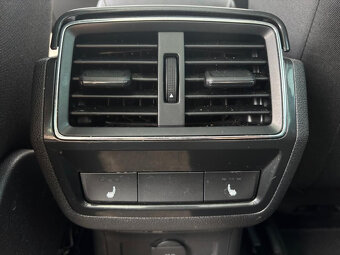 Škoda Karoq Clever 2.0 TDi DSG 4x4 -navi,LED,šíbr,temp,150PS - 19