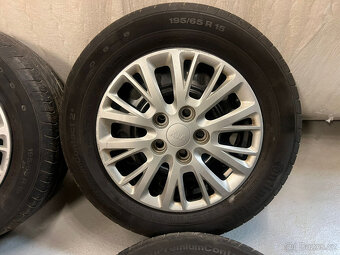 195/65R15 letní Kia ceed Hyundai I30 6x15 ET46 5x114,3x67 - 19