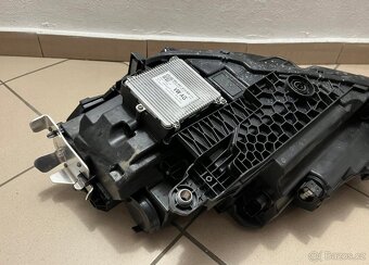 Škoda Superb 4 IV prední prave svetlo Matrix led 3P1 - 19