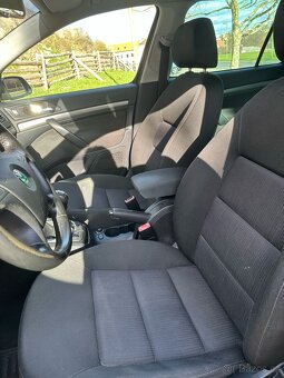 ŠKODA OCTAVIA KOMBI II. - 19