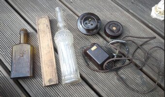 Poklady a nálezy z půdy, starožitnosti, retro, válka ČSLA - 19