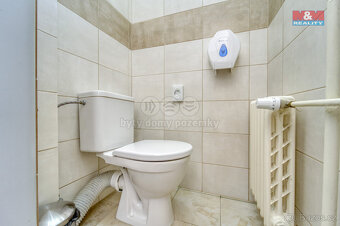Pronájem kancelářského prostoru, 786 m², Plzeň, ul. Hálkova - 19