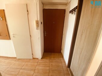 Prodej bytu 3+1 (64 m2) se zahrádkou, balkonem, garáží a skl - 19