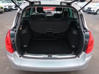 Peugeot 308 1.6HDi,66kW,Premium,1majČR,serv.kn,panorama - 19