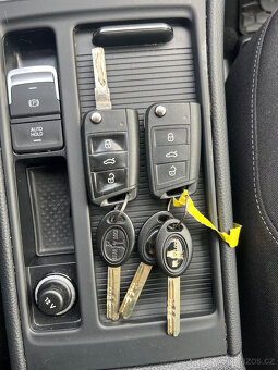 VW GOLF VII 1,2 TSi, 5 dveří - 19