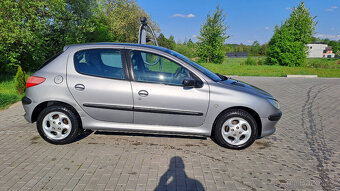 Peugeot 206, 1,4i, 55kW, STK do 10/2026 - 19