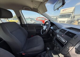 Volkswagen Polo 1,4 i 59kW KLIMA, +SADA KOL benzín manuál - 19