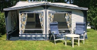 Prodám karavan Hobby 440 SF,model 2008 + mover + předstan. - 19