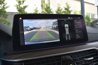 BMW 530d xDrive LUXURY HEAD-UP PANORAMA H/K DPH ČR 1.MAJITEL - 19