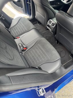 Mercedes-Benz Třída C 300 d combi AMG linie - 19