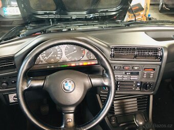 Prodám BMW E30 Cabrio - 19