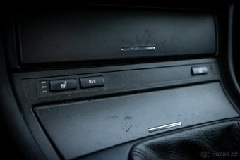 BMW Rad 3 325i e46, 141kW - 19