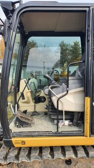 Caterpillar 307C - 19