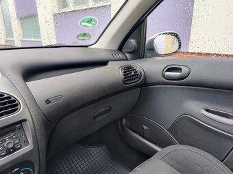 Peugeot 206 1,4i 16V / klima / stk 5/27 - 19