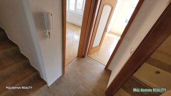 Dům na prodej 8+1, 354m2, 3x balkon, terasa a zahrada 200m2. - 19