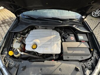 Renault Laguna 2,0 DCI 127 KW INITIALE - 19