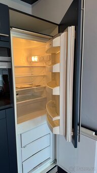 Luxusní kuchyňská linka se spotřebiči Siemens - 19