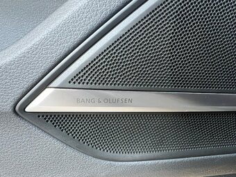 Audi A8 55TFSI 250kW Tiptronic Quattro MATRIX TAŽNÉ SERVO - 19