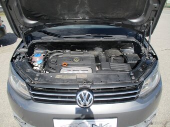 VW TOURAN 1,4CGI 110KW CNG bez koroze 05/2011 - 19
