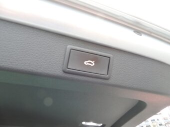Škoda Superb Combi 2.0TDi,DSG,147kw,L&K,2021,ČR,webasto,-21% - 19