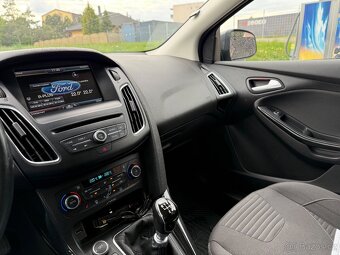 FORD FOCUS 2.0 TDCI 110KW  2015 NAVIGACE XENONY - 19