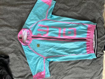 Dres na kolo mix velikosti s/m - 19