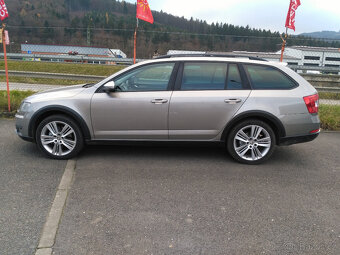 Škoda Octavia Scout 2.0 TDI DSG /135 kW/ - 19