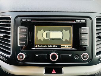 Seat Alhambra 2.0TDI MANUÁL SENZORY TAŽNÉ SERVISKA STYLE - 19