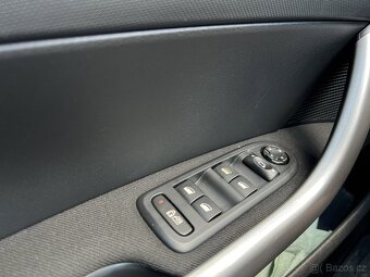 Peugeot 308 (2012)1.6hdi 68kw naj.93 600 - 19
