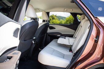 Lexus RX 350h Luxury, 1. Majiteľ-SK, Nelakované, fólia, DPH - 19