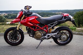 Ducati Hypermotard 1100S - 19