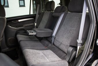 Toyota Land Cruiser 3.0D 122kw 6-st manual 2006 - 19