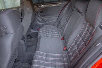 Volkswagen Golf 2.0 TFSI GTI DSG - 19
