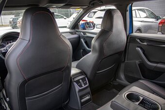 Škoda Octavia Combi 2.0 TDI RS DSG - 19