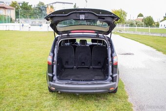Ford S-Max 2.0 TDCi 163k Titanium A/T /AJ NA SPLÁTKY/ - 19