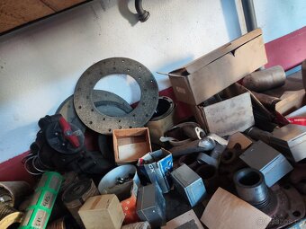 Rôzne Náhradné diely - 19